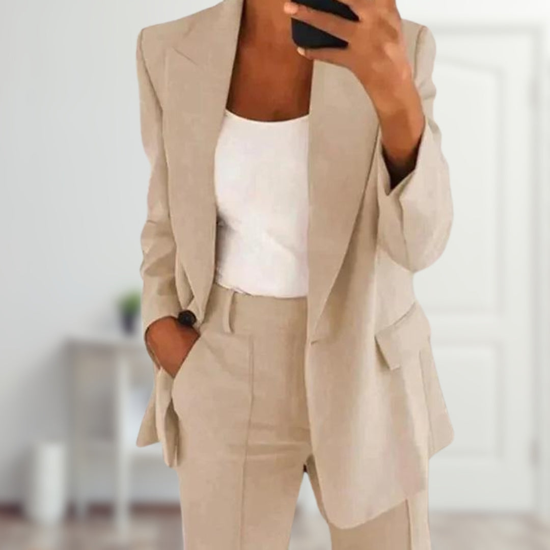 LAURA™ | Completo da donna elegante
