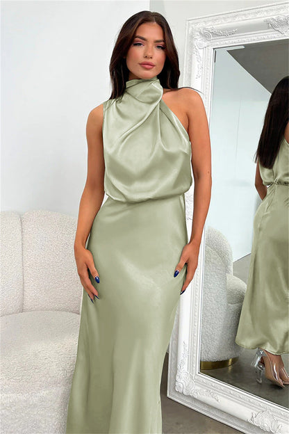VIVIENNE™ | Vestito Lungo in Satin con Scollo Halter Chic