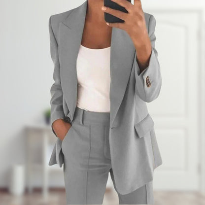 LAURA™ | Completo da donna elegante